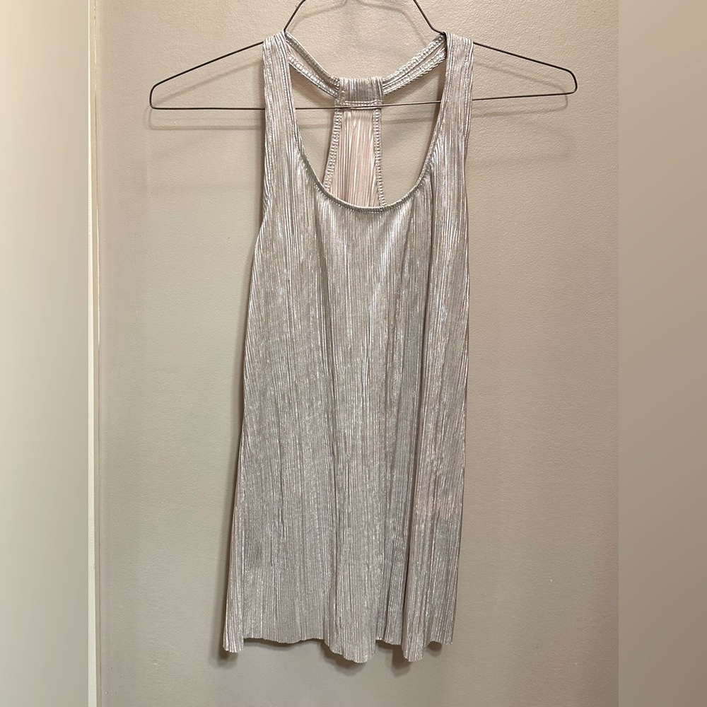 ⭐️NWOT The Limited 'Outback Red' Women's Tank Top Gold Shimmer Metallic⭐️